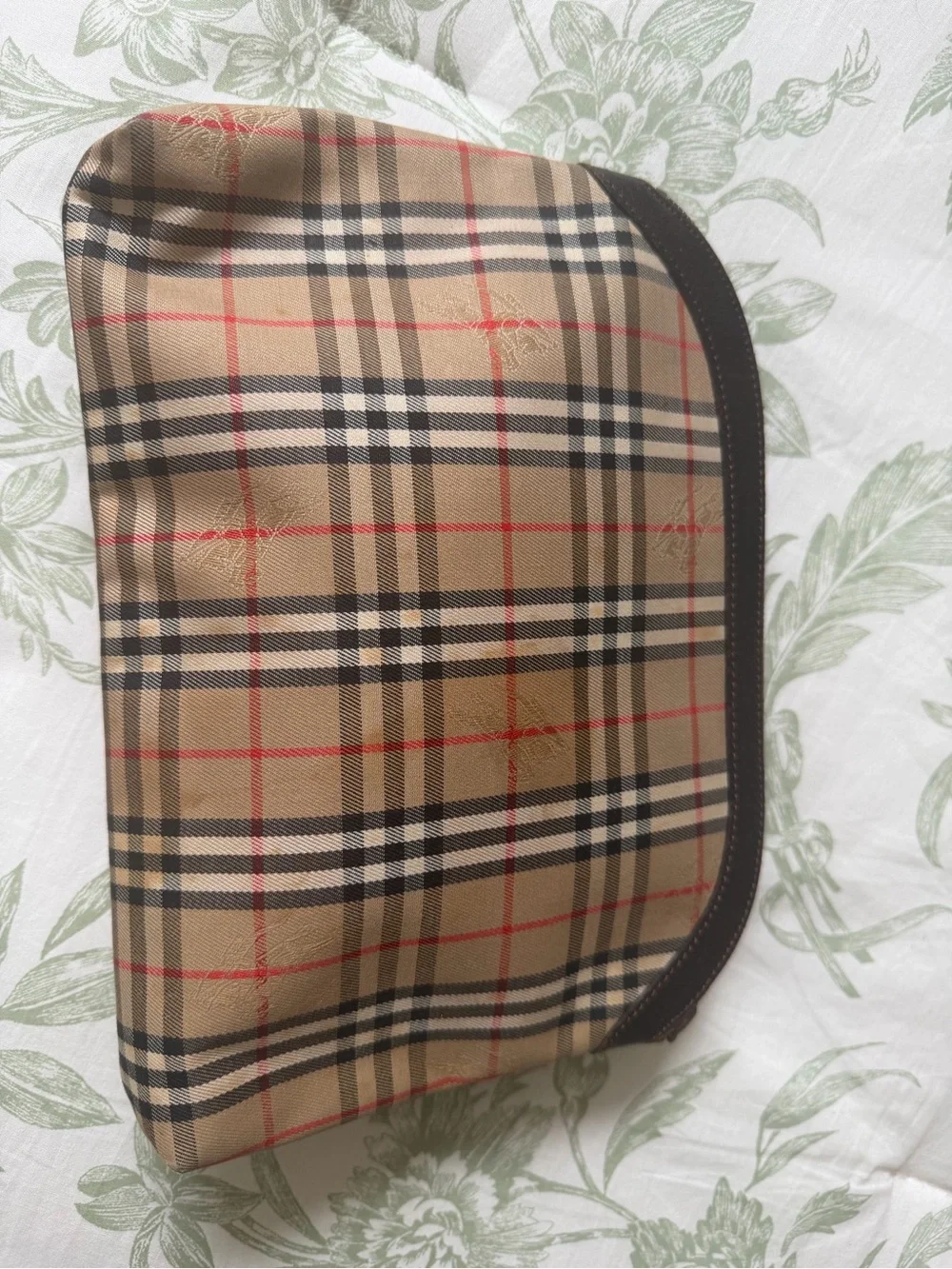 Burberry Nova Check Toiletry/Cosmetic Pouchett with COA